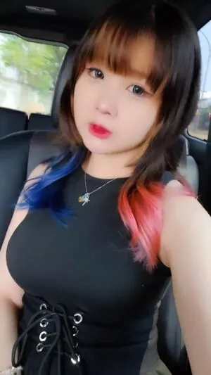 Clarissa Punipun content