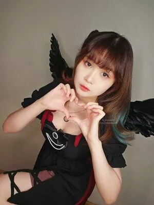 Clarissa Punipun content