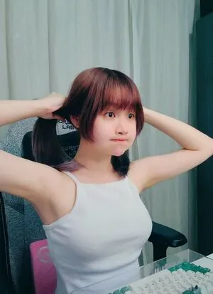 Clarissa Punipun content