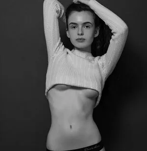 Camilly Rissi content