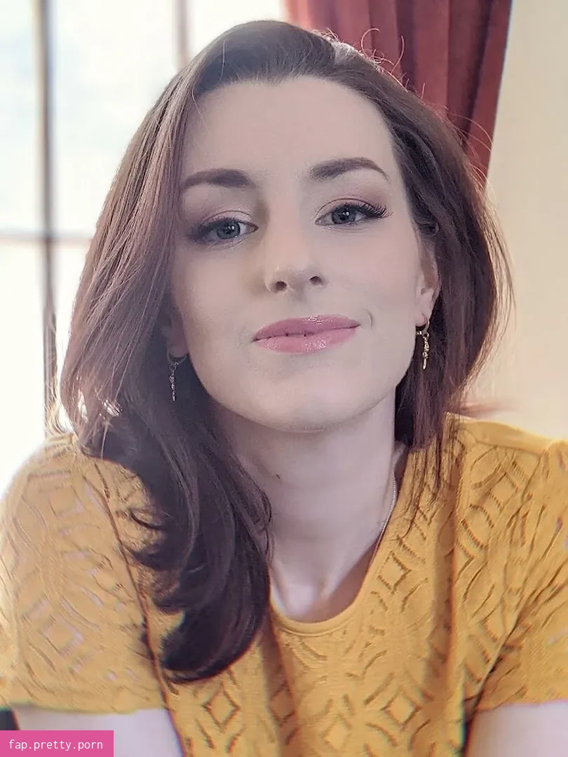 Chelsea Rebecca - Photo #02