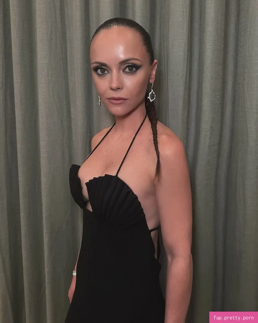 Christina Ricci - Photo #54