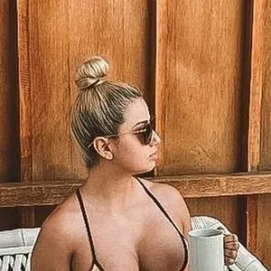 Cindy Rodriguez22