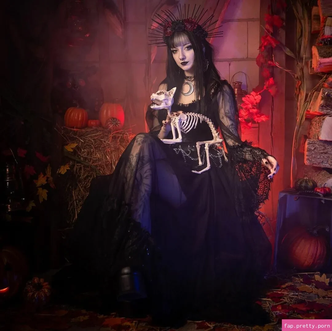 CreepyCassy - Photo #63