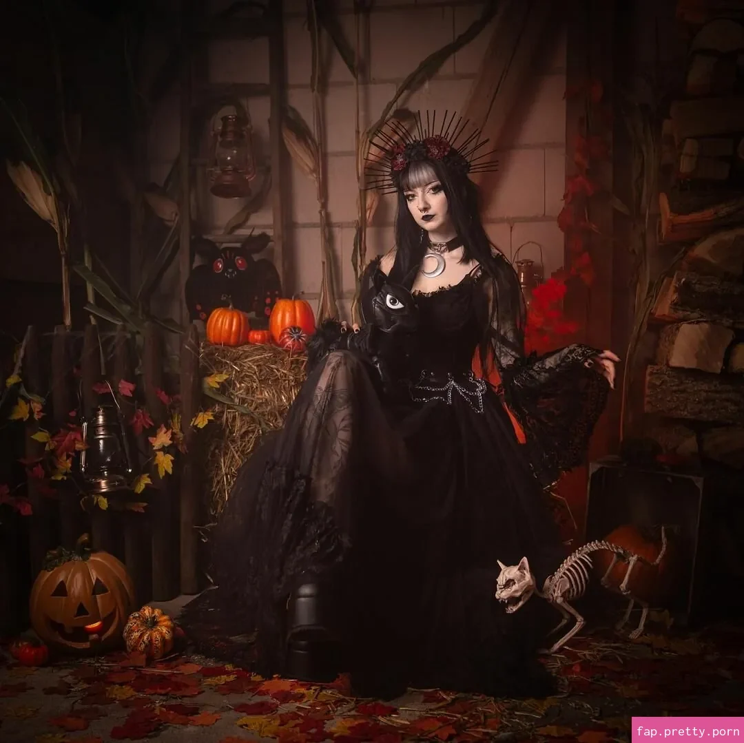 CreepyCassy - Photo #66