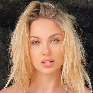 Carla Sonre avatar