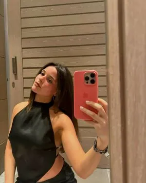 Chloe Schnapp content