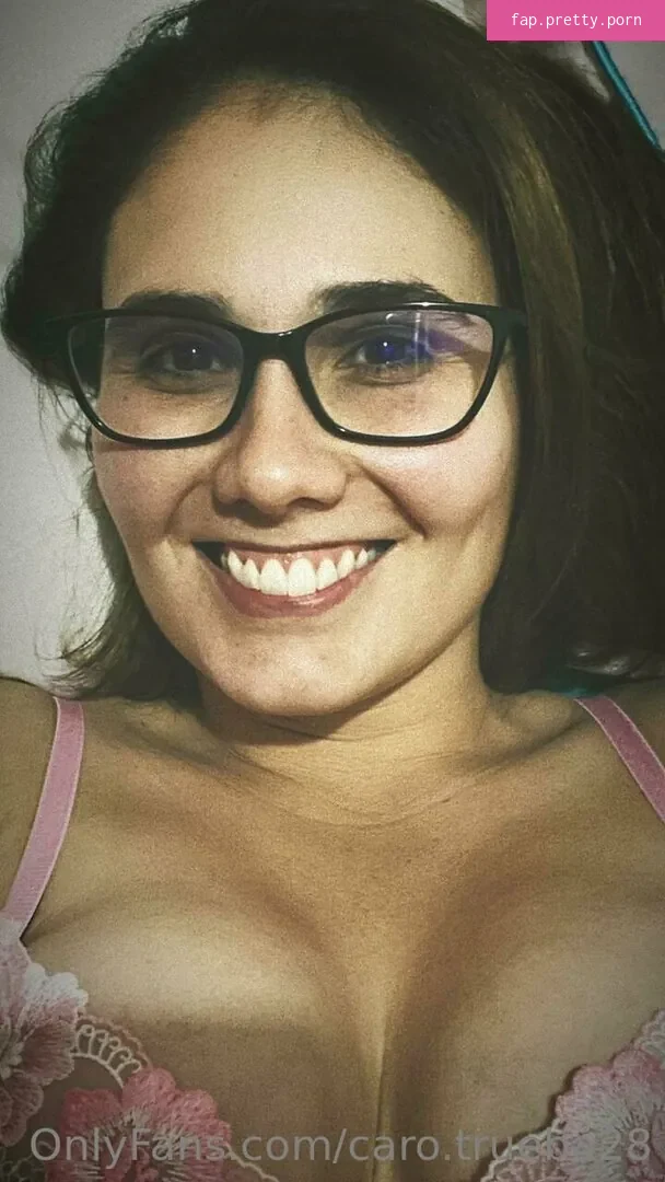 caro.trueba28 - Photo #06