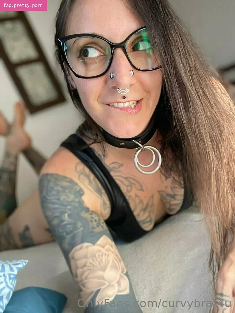 curvybrat4u content