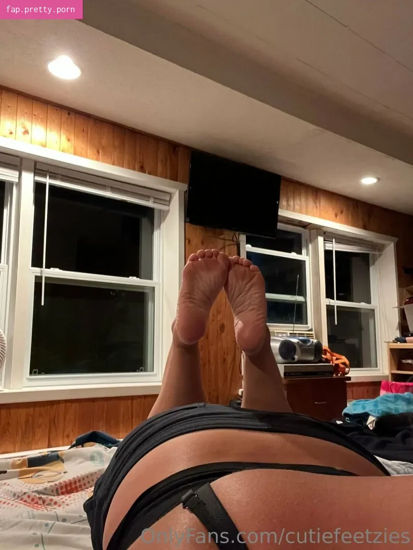 cutiefeetzies - Photo #36