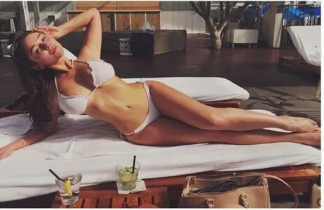 Caitlin Wynters content