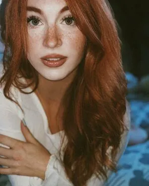 danielleboker content