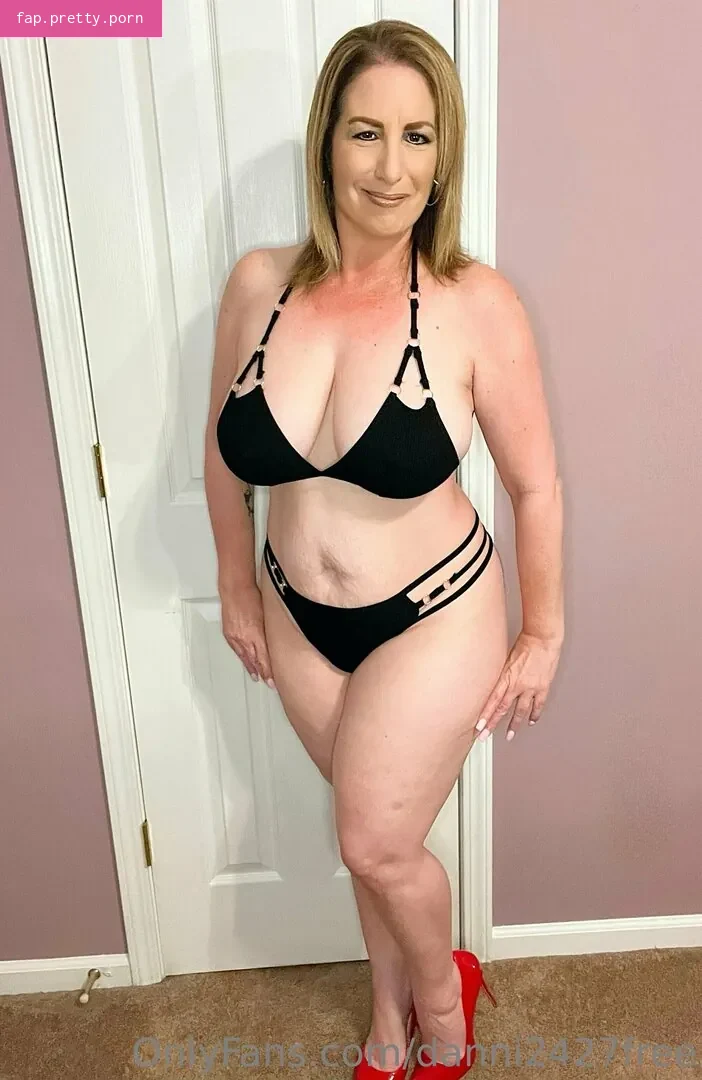 danni2427free - Photo #33