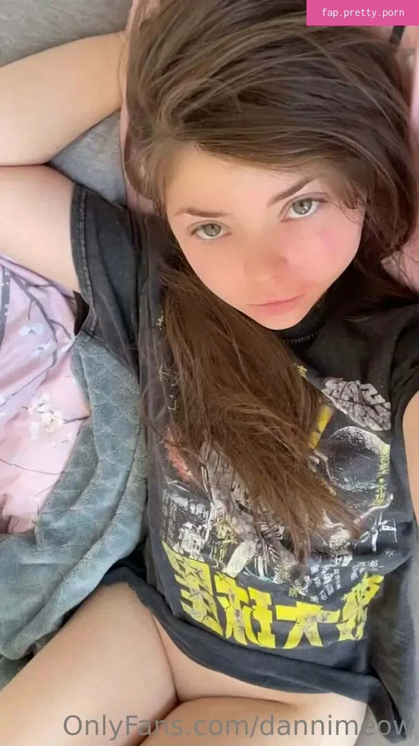 DanniMeow #8