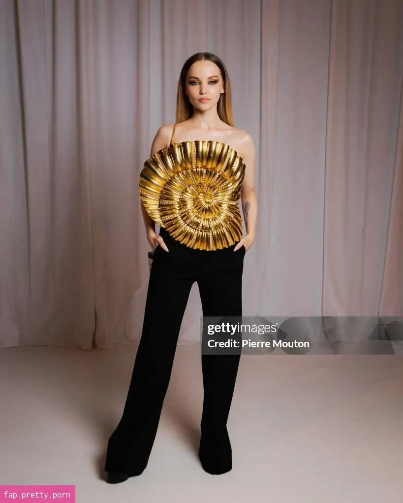 Dove Cameron - Photo #57