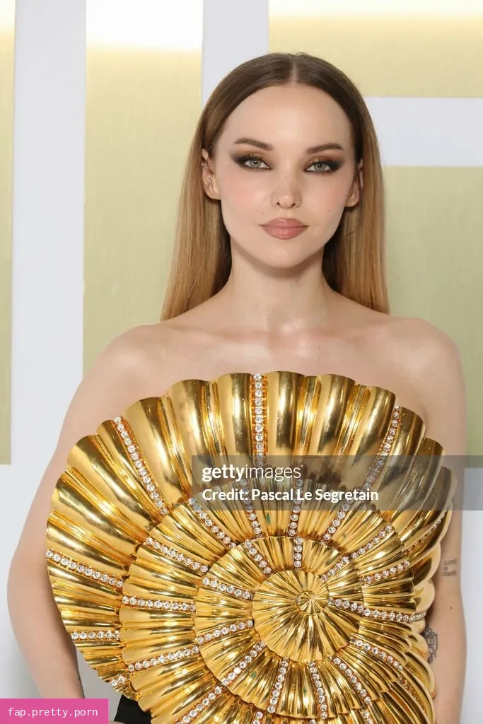 Dove Cameron - Photo #63