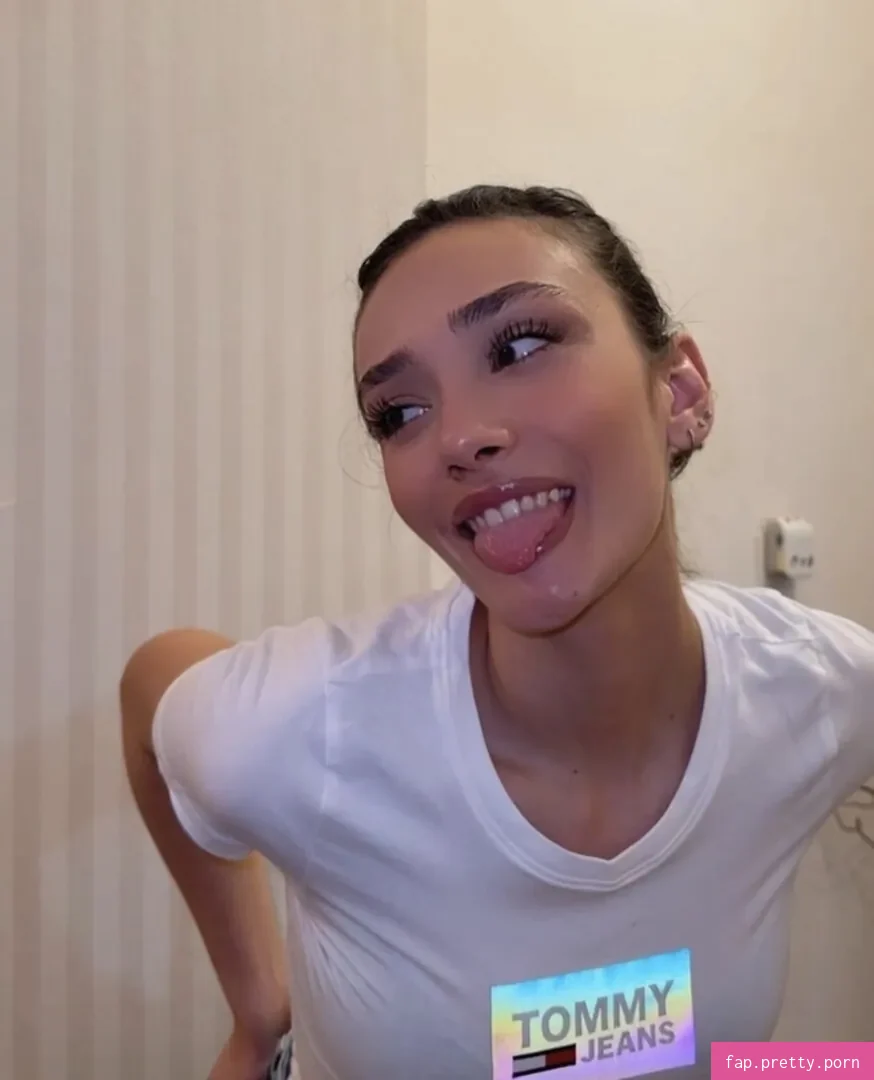 Daiana Dugalia - Photo #06