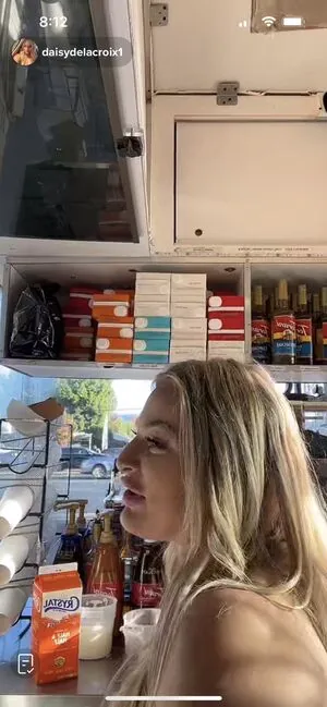 Daisy Delacroix content