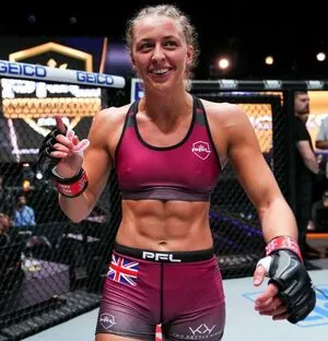 Dakota Ditcheva content