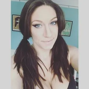 Domino Damoiselle content