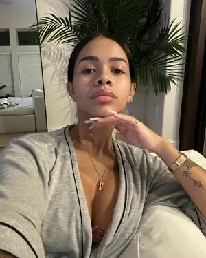 dejanicolehiott #
