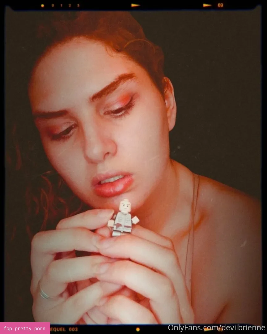 devilbrienne - Photo #26