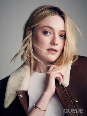 Dakota Fanning #