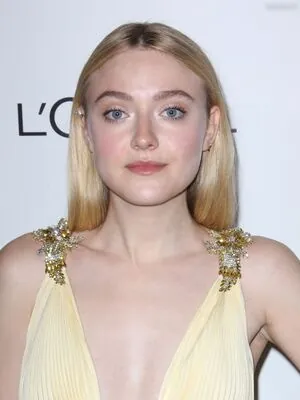 Dakota Fanning #