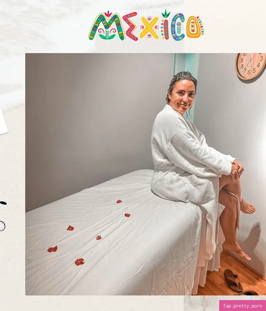 Daniele Gates - Photo #24