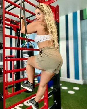 Daniele Gates content