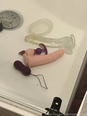 dirtymisstresspaige content