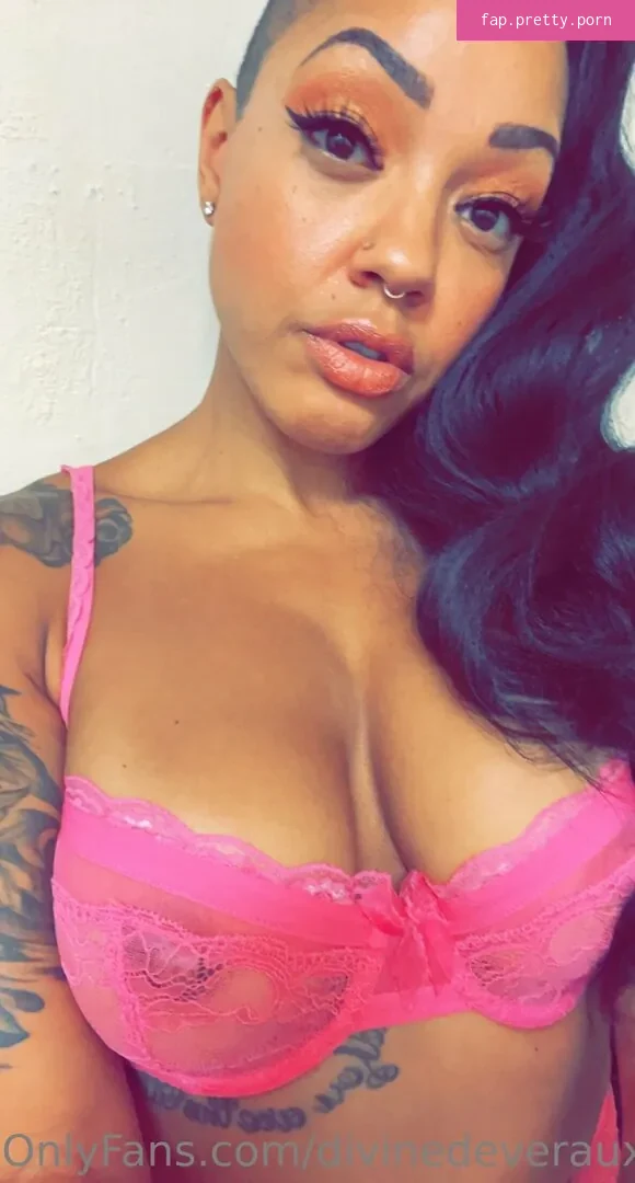 divinedeveraux content