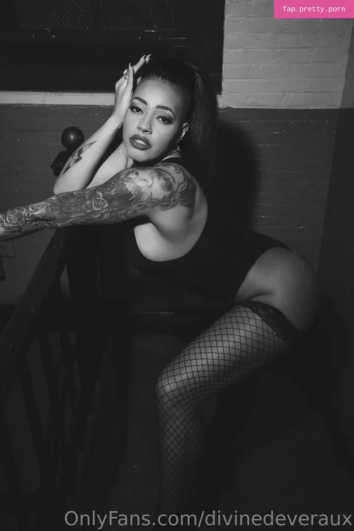 divinedeveraux - Photo #04