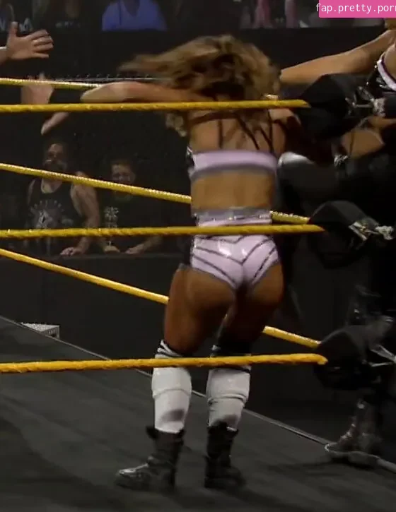 Dakota Kai - Photo #23