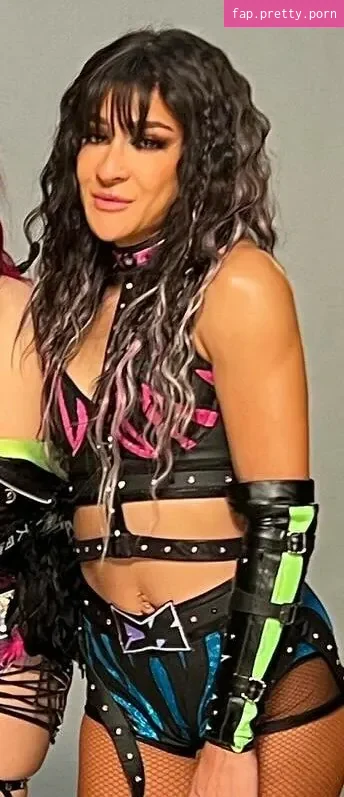 Dakota Kai - Photo #08