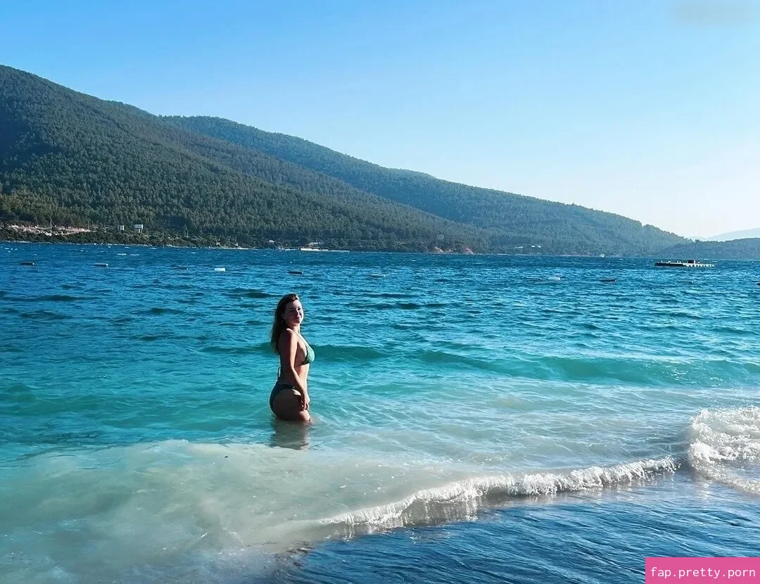 DonaSpock - Photo #40