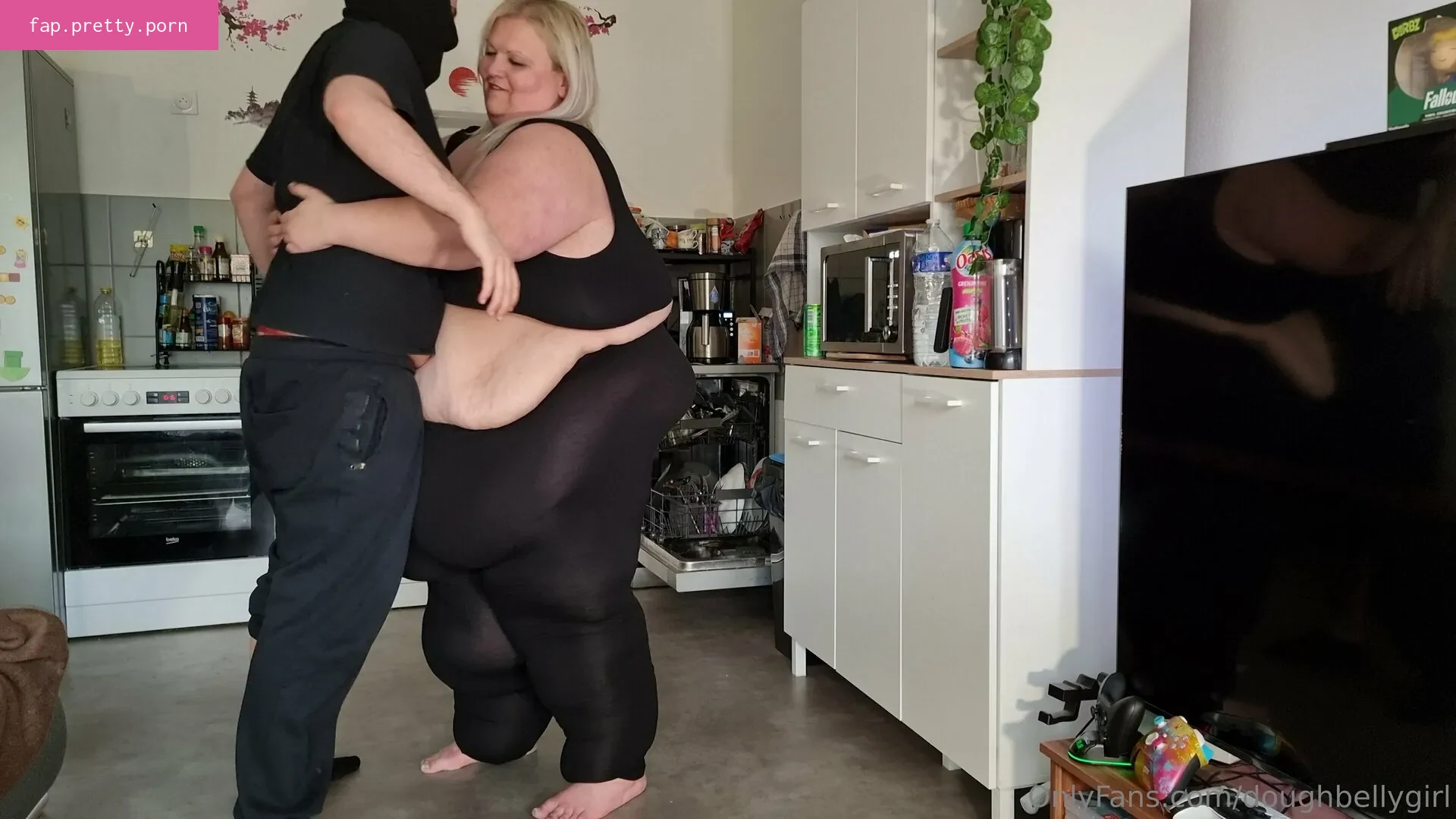 doughbellygirl - Photo #24