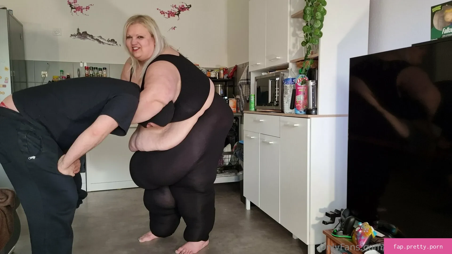 doughbellygirl - Photo #26