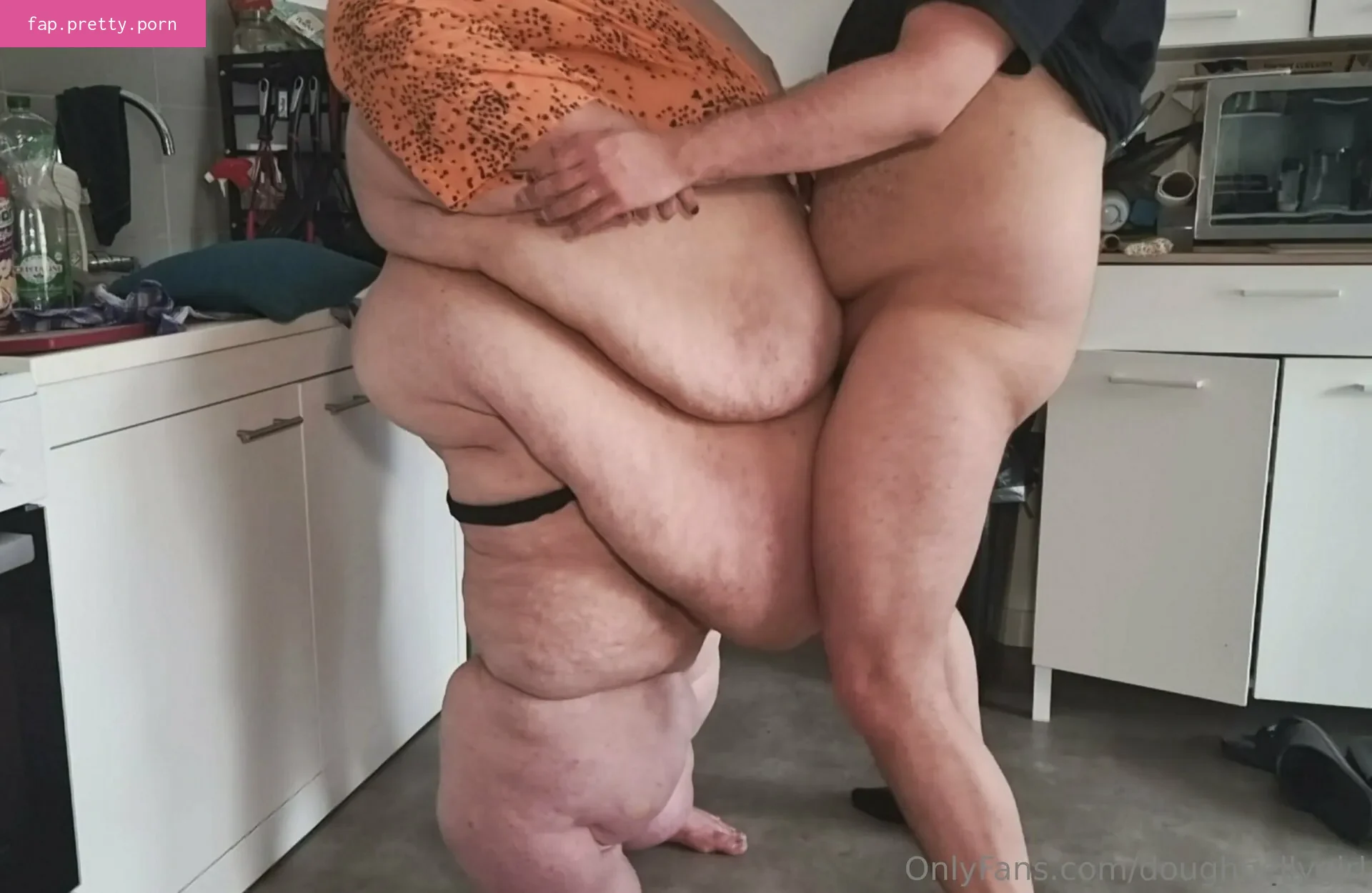 doughbellygirl - Photo #45