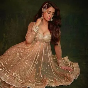 Disha Patani content