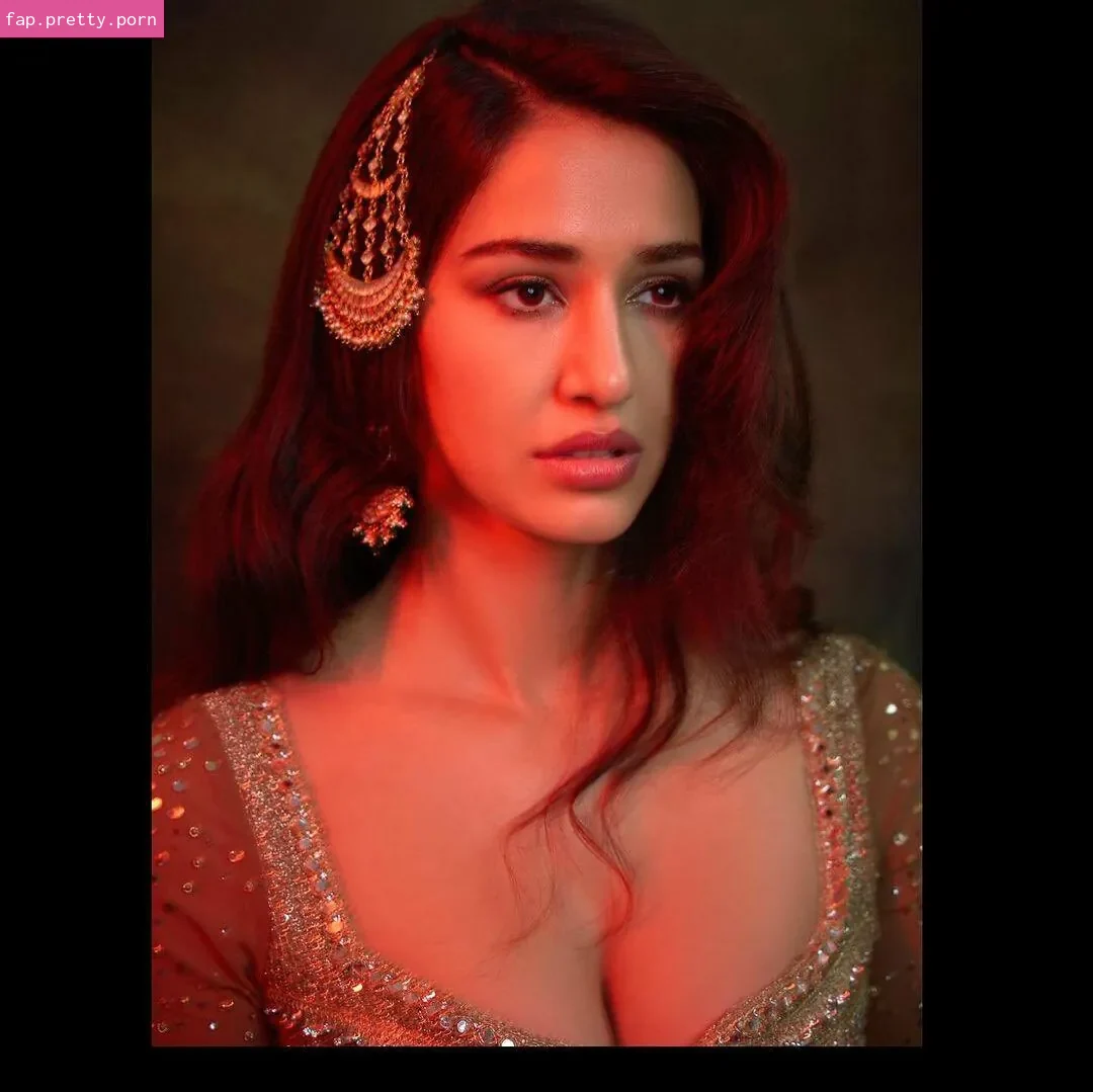 Disha Patani - Photo #18