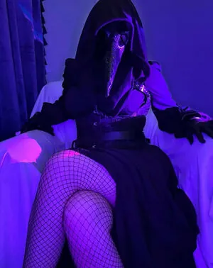 Dr. Ravensong content