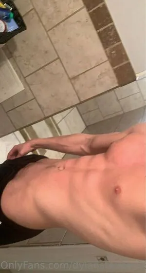 dylanstevens33 content