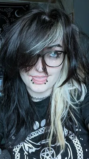 Easygoinggoth content