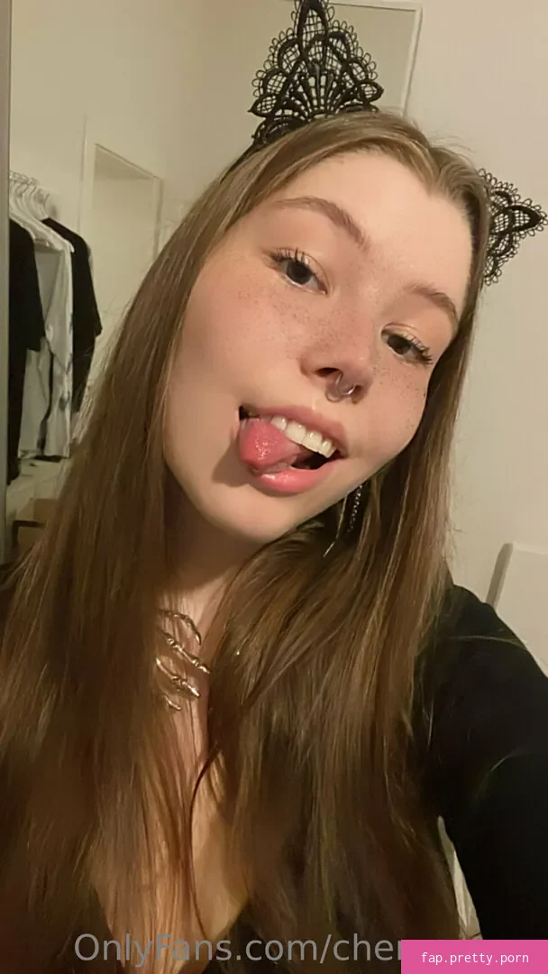 Emily Asmr - Photo #17