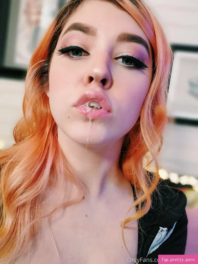 Emma Choice - Photo #40