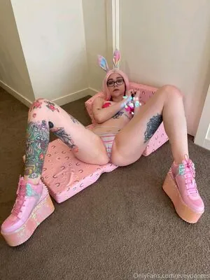 Evey Dantes content