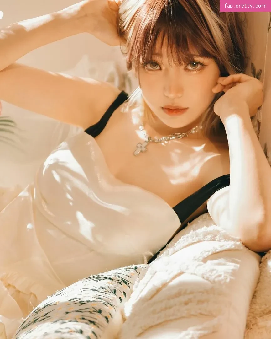 eeelyeee - Photo #76