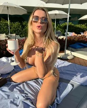 Ekaterina Enokaeva | Katya