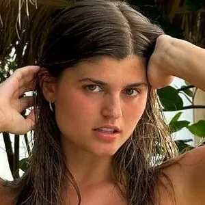 Elle Edwards avatar